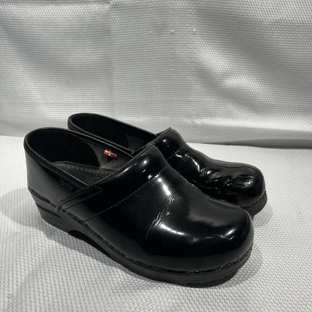 Sanita Professional Women's Danish Clogs Shoes Sz 41 Black Patent Leather Nurses